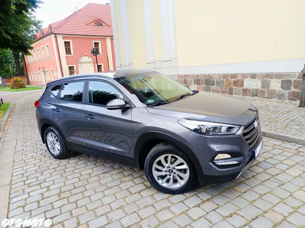 Hyundai Tucson 1.7 CRDI BlueDrive Comfort 2WD - 21