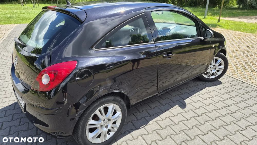 Opel Corsa - 4
