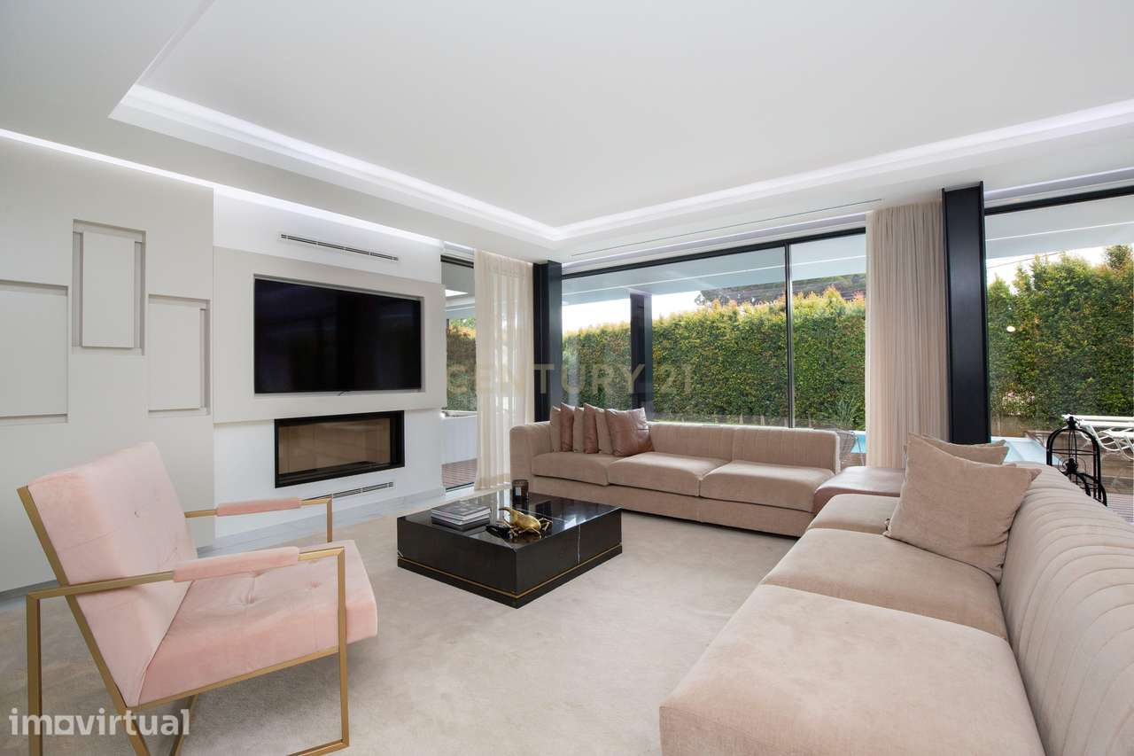 MORADIA T5 LUXO | LOCALIZADA NO BIRRE  | LOTE 946M2 - Grande imagem: 4/35