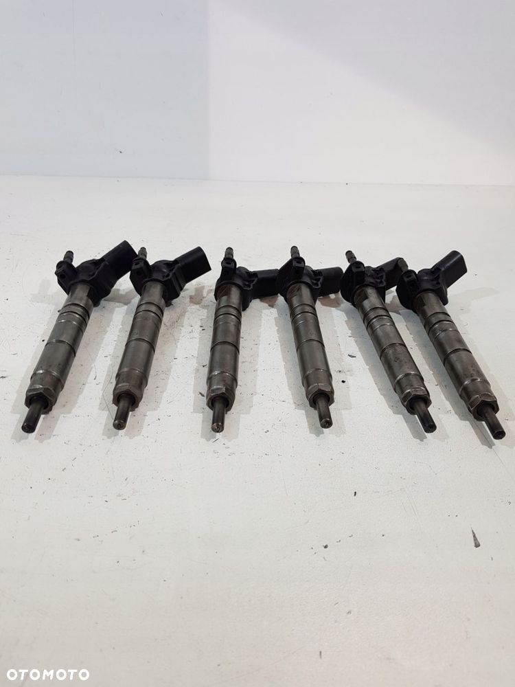 wtryskiwacz a6420701287 0445116028 mercedes 3.0cdi - 2