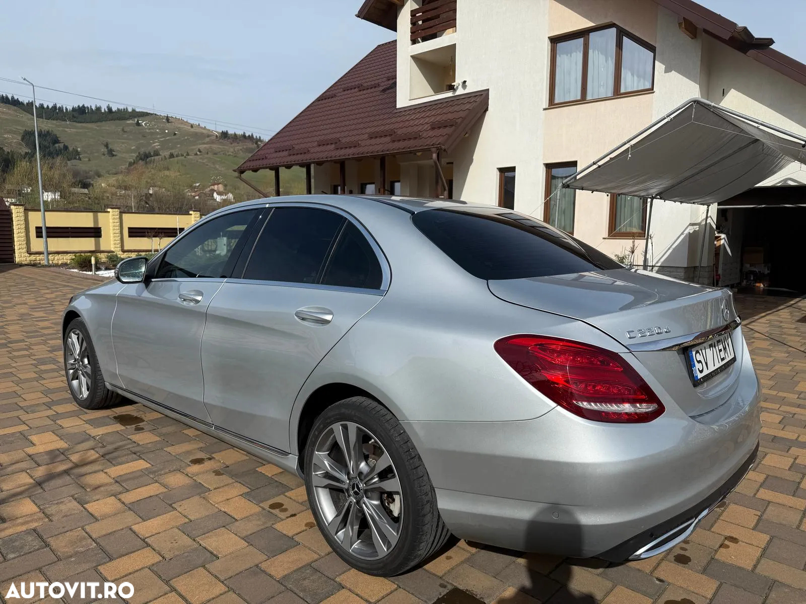 Mercedes-Benz C 220 d 4MATIC Aut. - 4