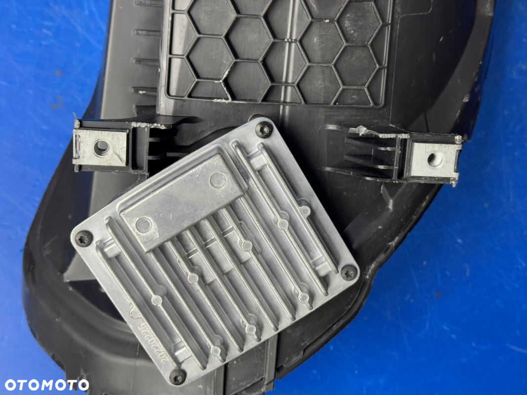 PRAWY FULL LED RENAULT ALPINE A110 EUROPA BDB BLACK CZARNA - 9