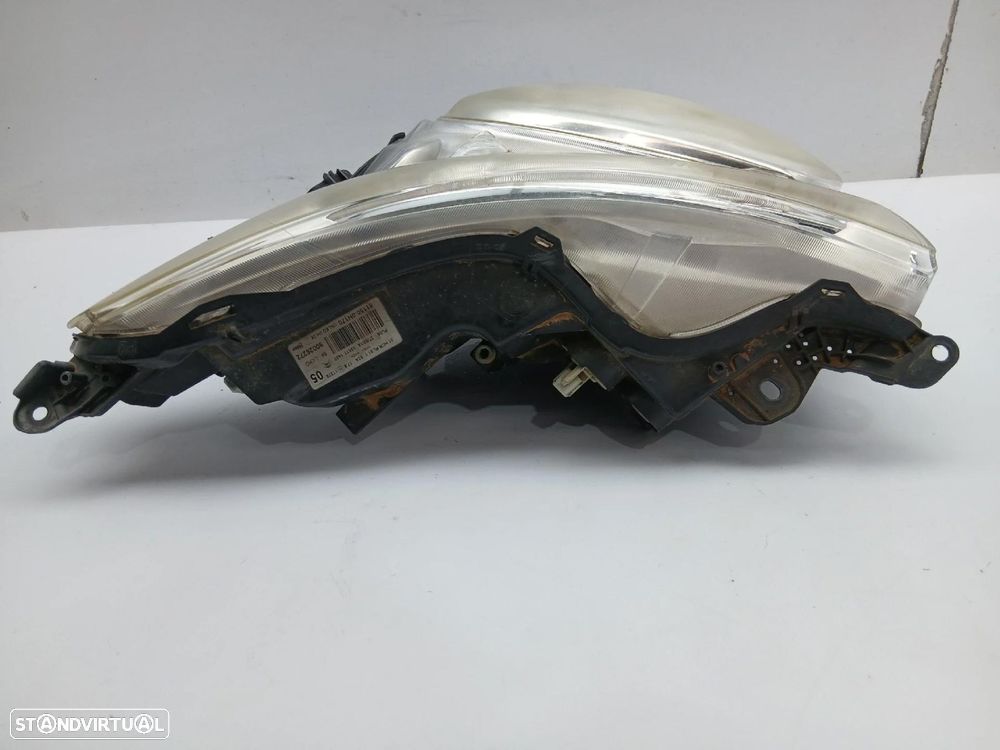 Ótica / farol esquerda CITROËN C1 II - 4