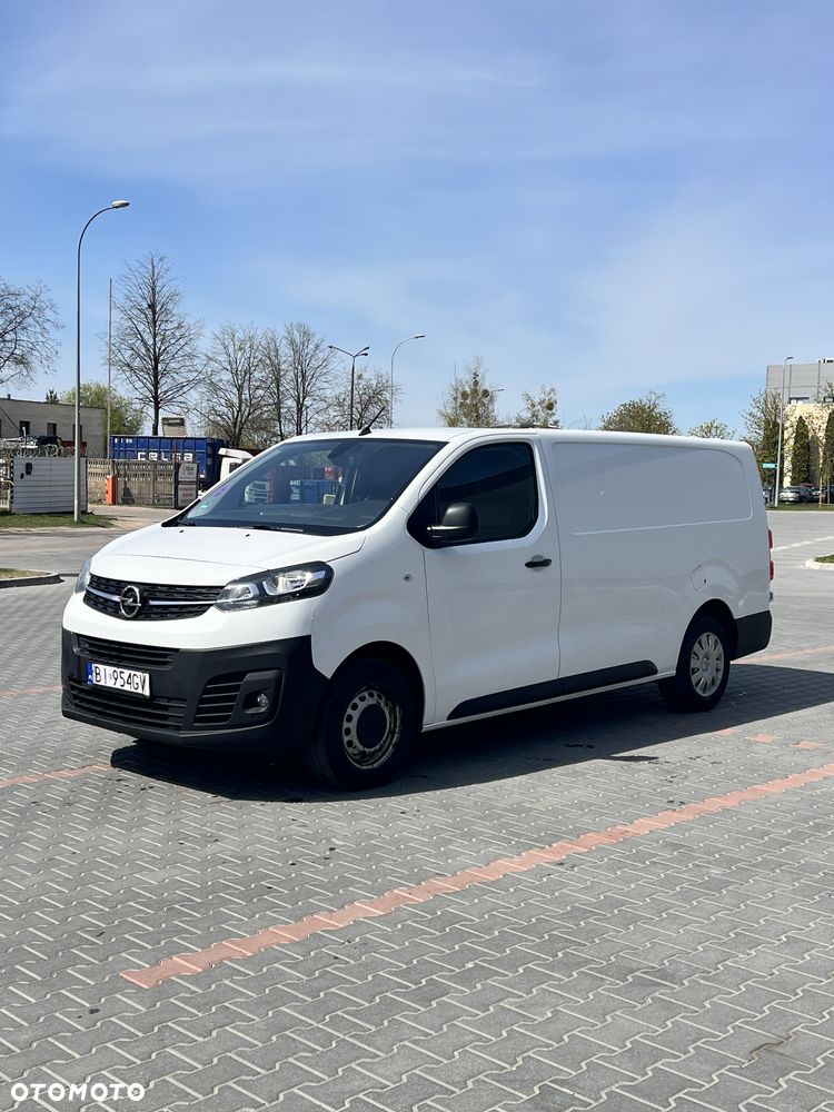 Opel Vivaro - 1