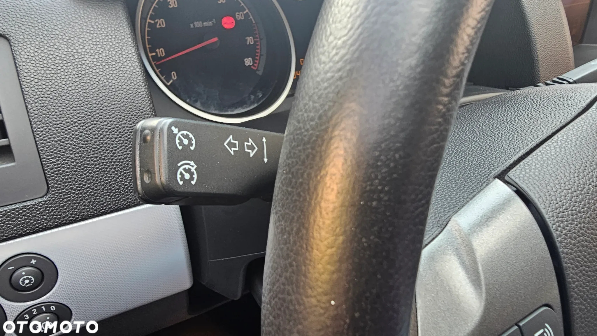 Opel Astra - 19
