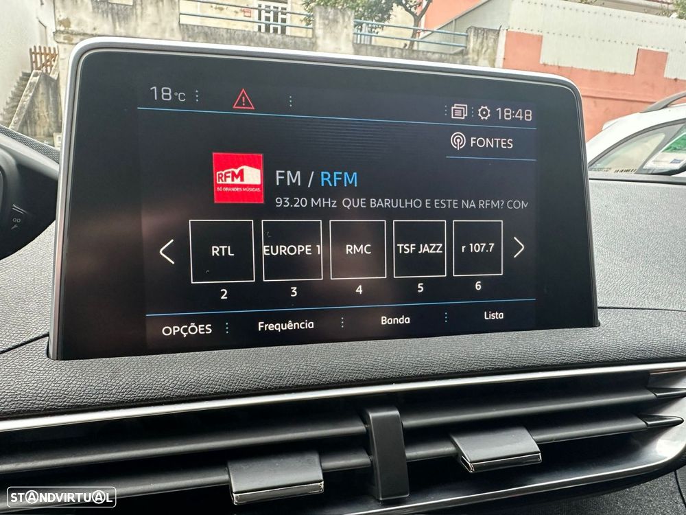 Peugeot 3008 1.2 PureTech Allure Pack EAT8 - 23