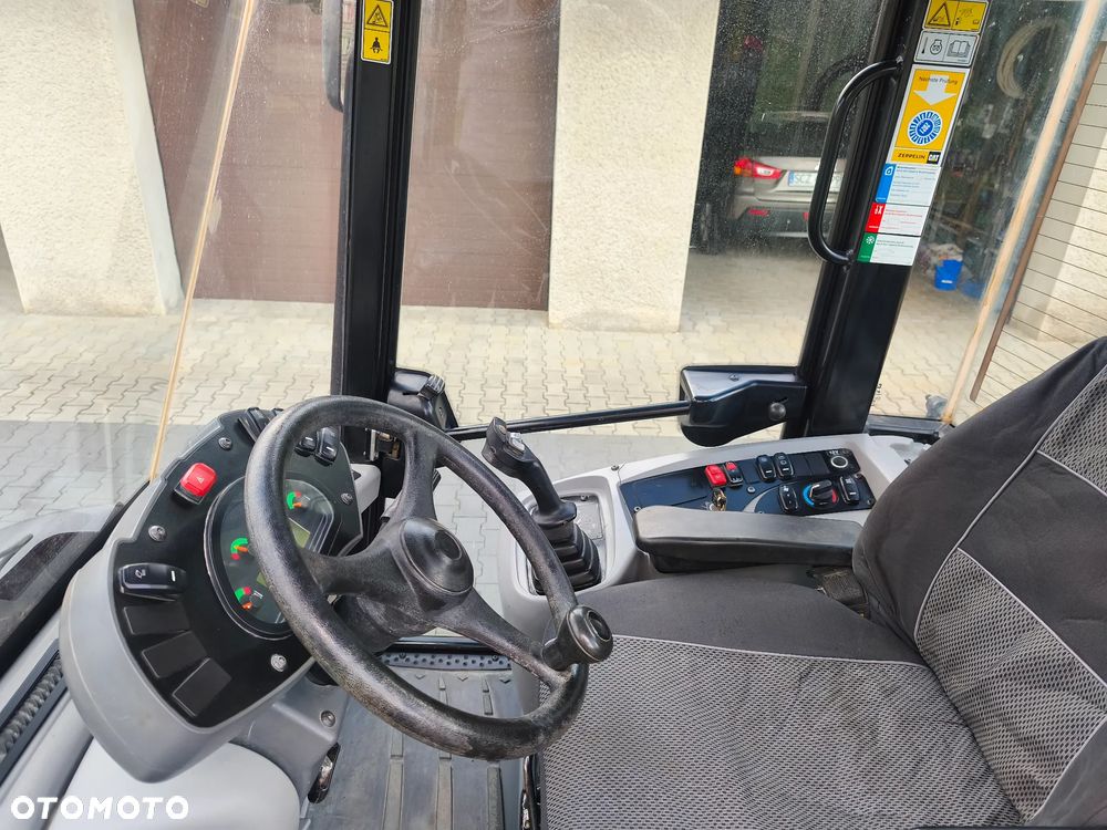 Caterpillar 908 - CATERPILLAR 906 - YANMAR V80 - 27