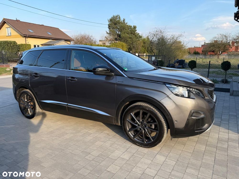 Peugeot 5008 - 3