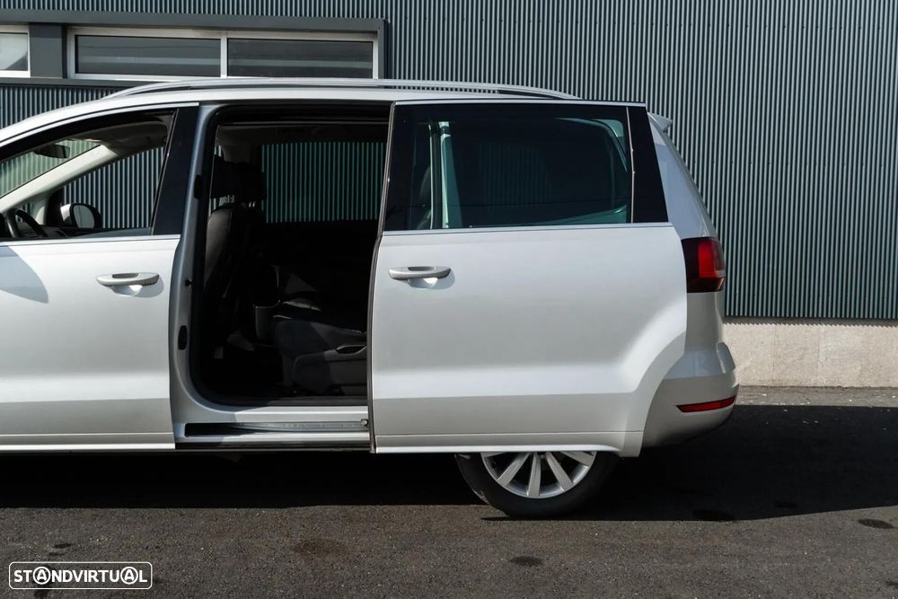 VW Sharan 2.0 TDI Highline - 32
