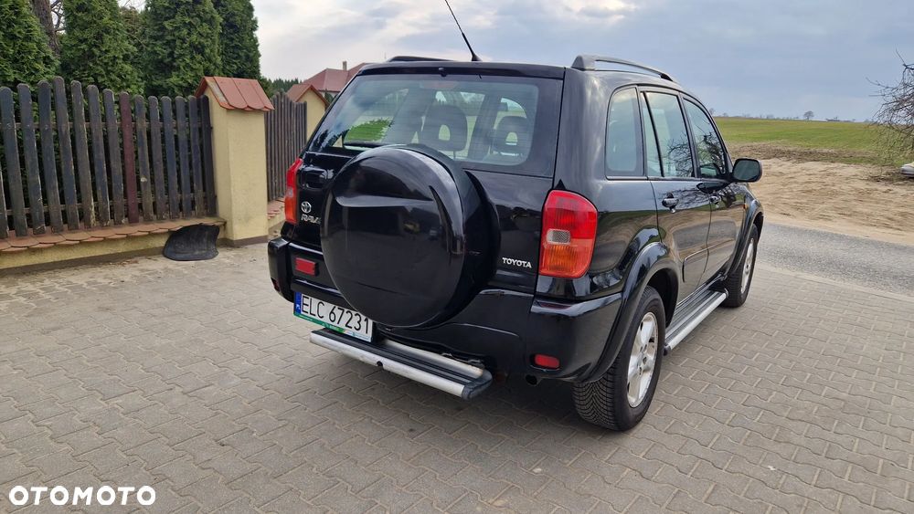 Toyota RAV4 4x4 - 6