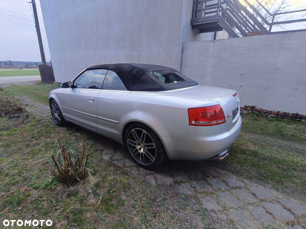 Audi A4 Avant 45 TFSI quattro S tronic S line - 8