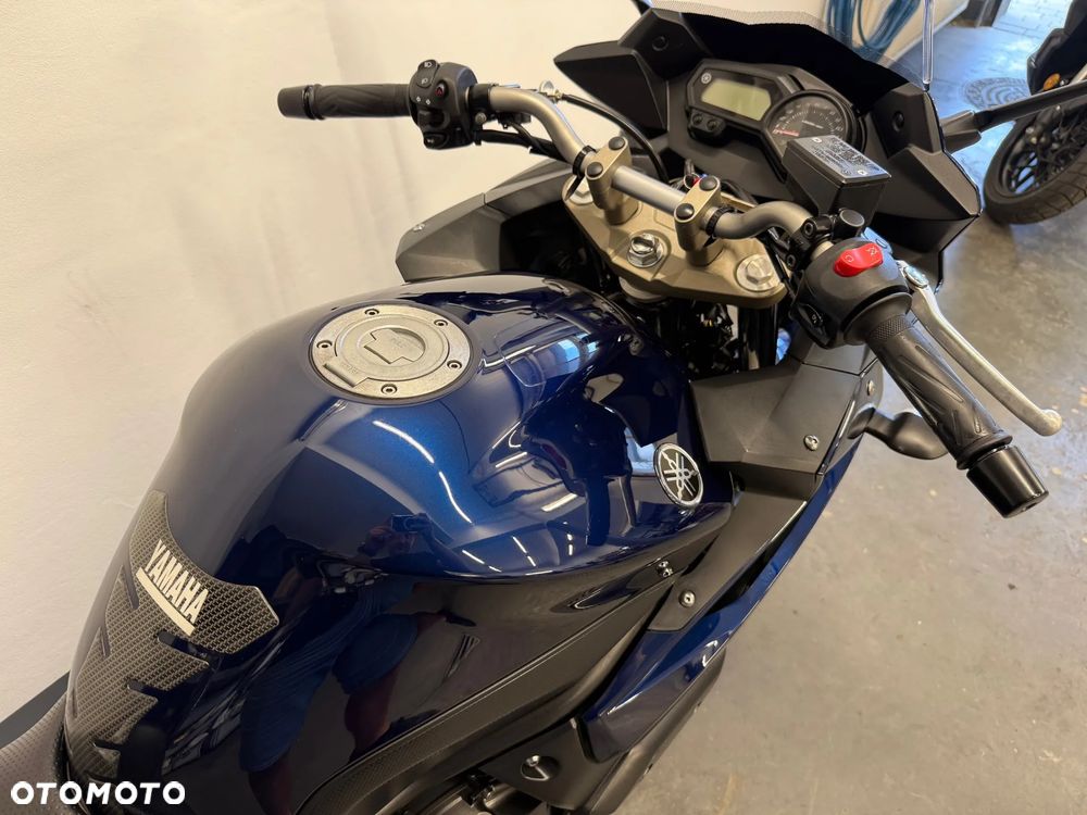 Yamaha XJ - 30