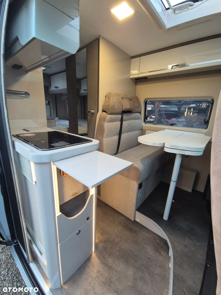 Fiat Karmann Davis 590 - 32