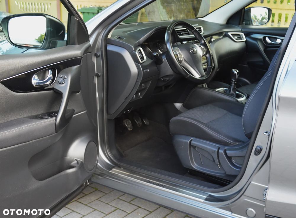 Nissan Qashqai - 14