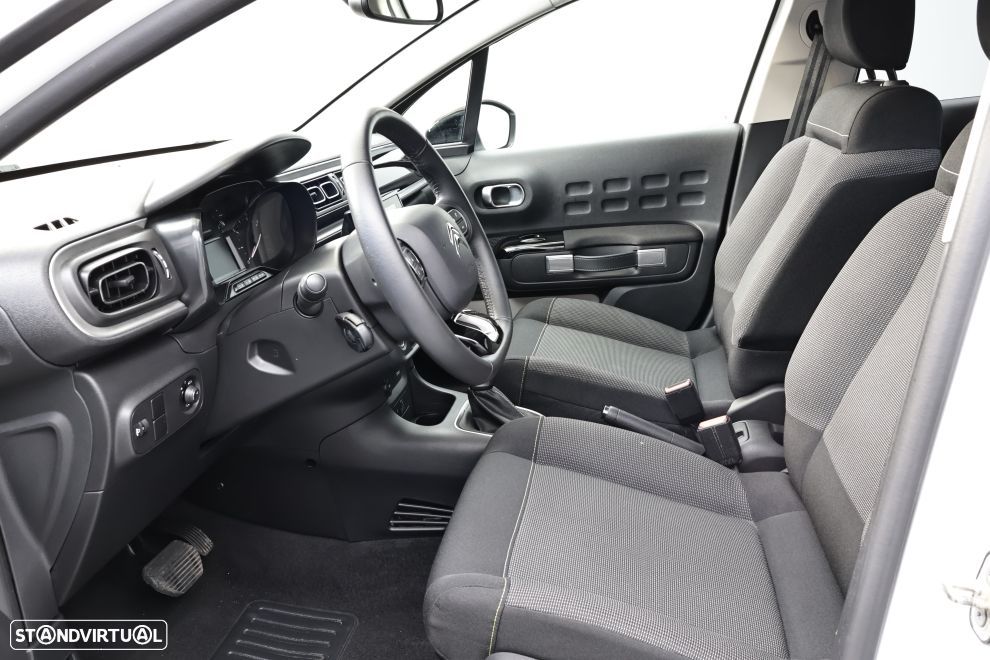 Citroën C3 1.2 PureTech Max EAT6 - 21