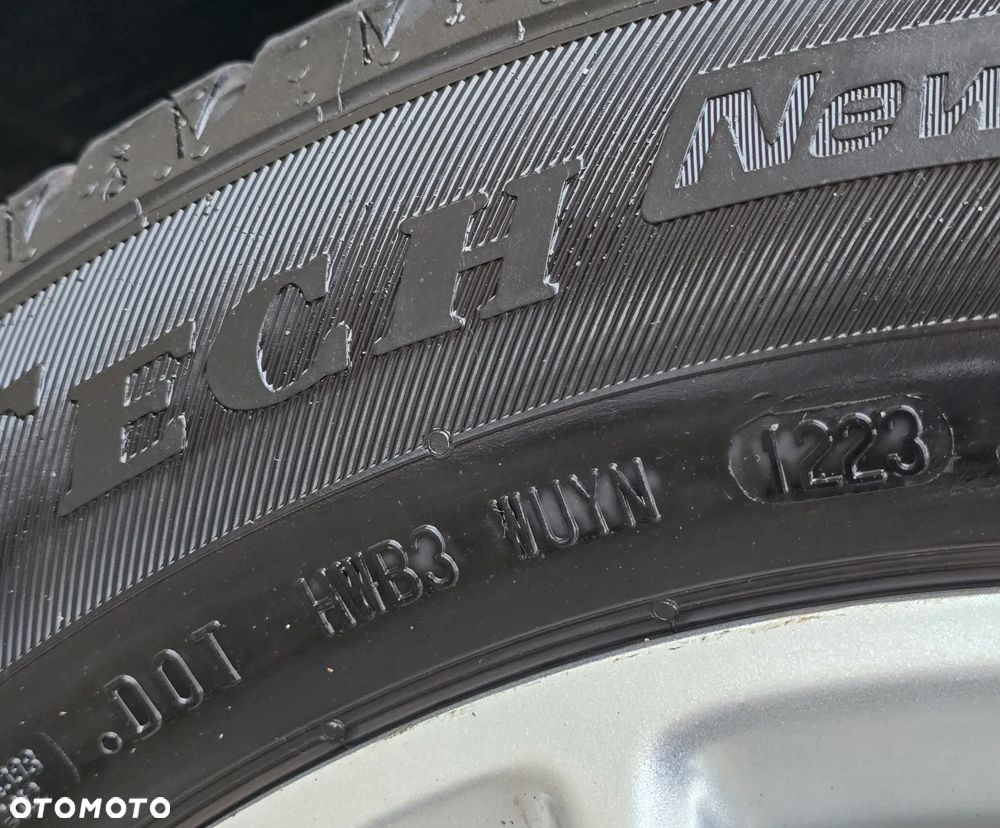 Ford Focus 1.6 Ti-VCT Titanium - 12