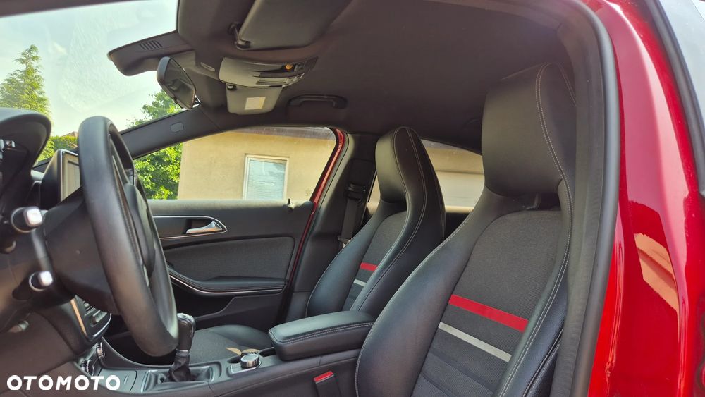 Mercedes-Benz Klasa A 180 (BlueEFFICIENCY) AMG Sport - 15