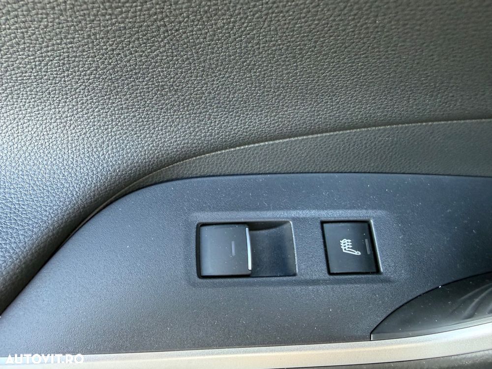 Suzuki Across 2.5 CVT PHEV Luxus - 25