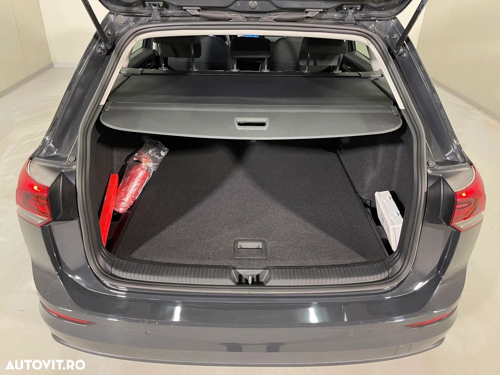 Volkswagen Golf Variant 2.0 TDI SCR DSG Life - 13