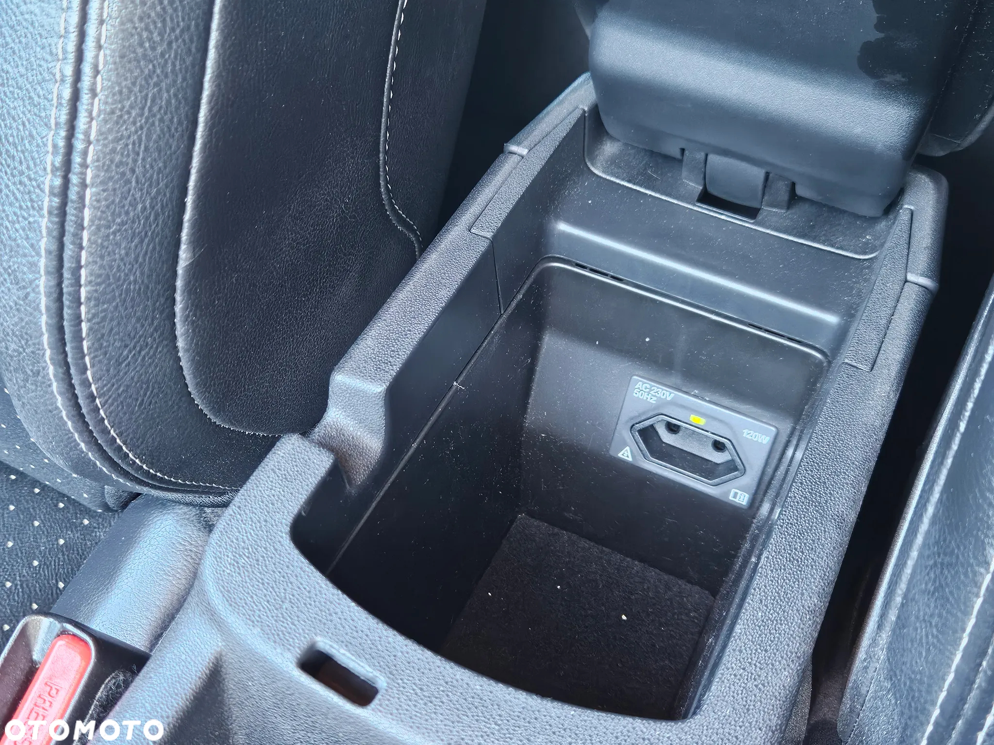 Citroën C4 THP 155 EGS6 Exclusive - 35
