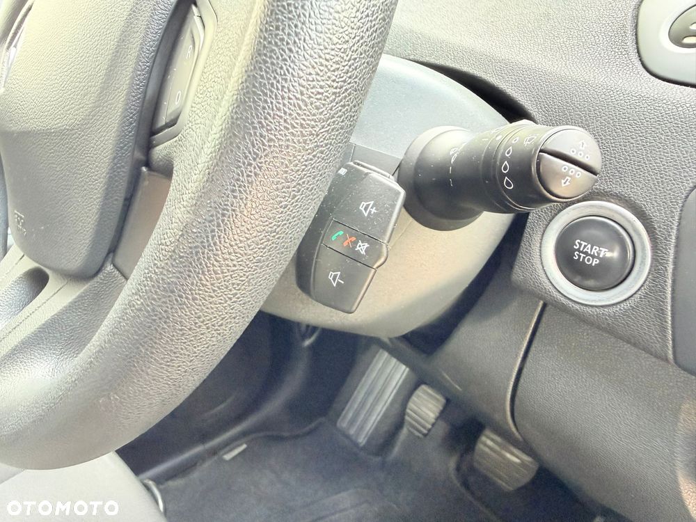 Renault Scenic 1.6 16V 110 TomTom Edition - 26