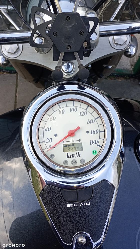 Suzuki VL 800 Volusia - 3