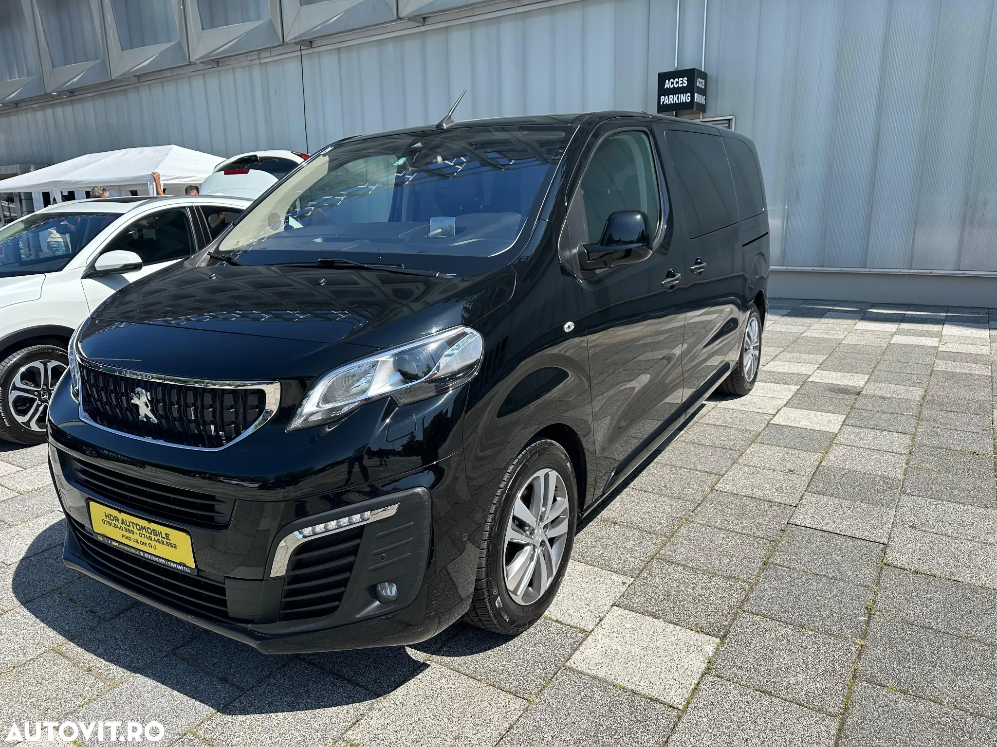 Peugeot Traveller L2 2.0 BlueHDi 180 S&S EAT8 Business VIP - 9