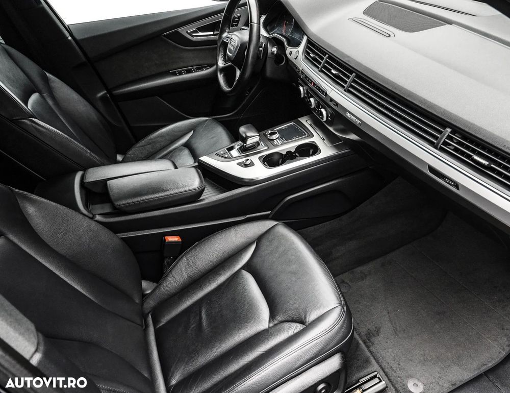 Audi Q7 - 15