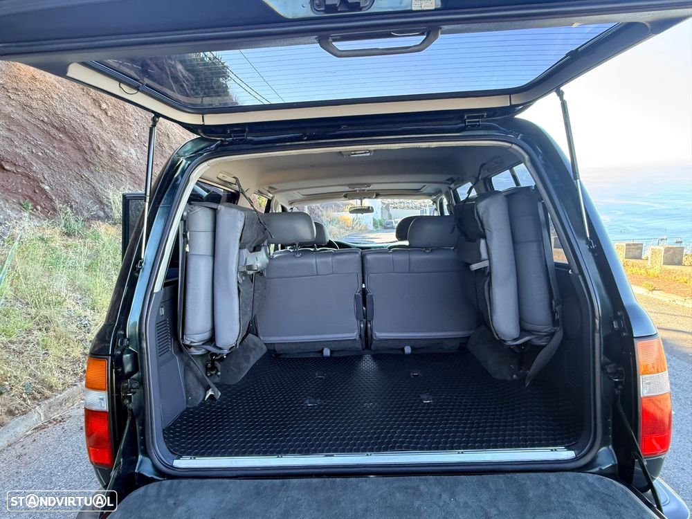 Toyota Land Cruiser 4.2 VX TD - 19