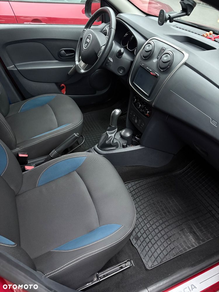 Dacia Sandero 1.2 16V 75 Celebration - 6