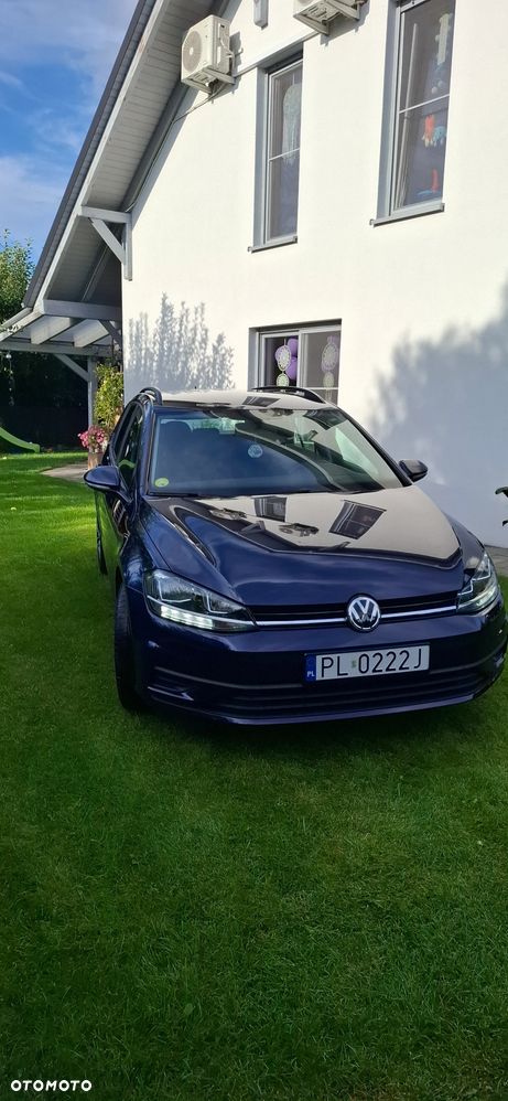 Volkswagen Golf - 2