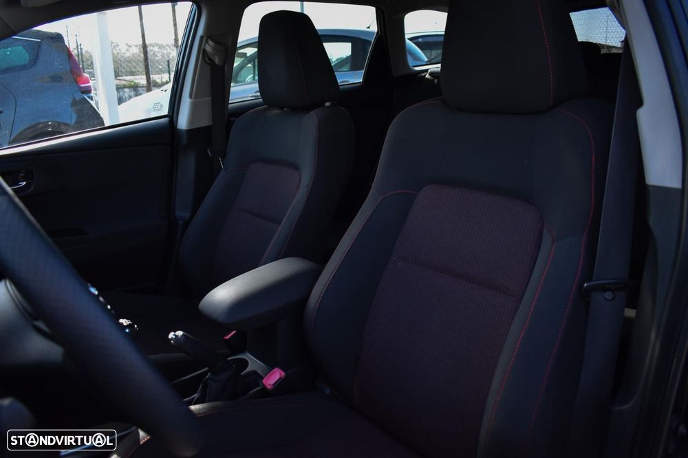 Toyota Auris 1.4 D-4D ACtive - 12