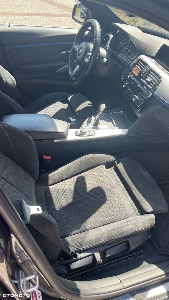 BMW Seria 3 318i M Sport - 10