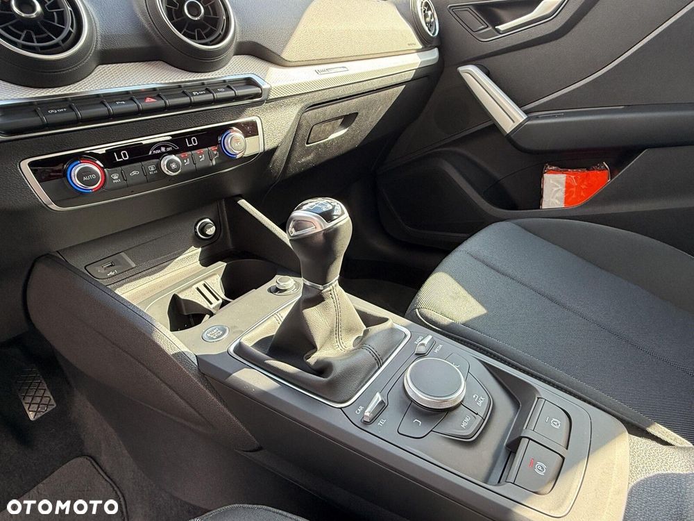 Audi Q2 30 TFSI Advanced - 14