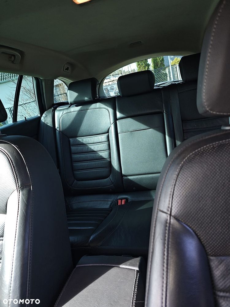 Opel Insignia 1.8 Sport - 12