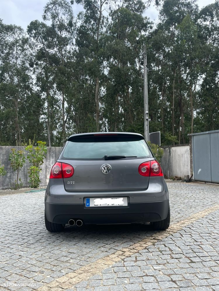 VW Golf 2.0 GTi DSG - 7