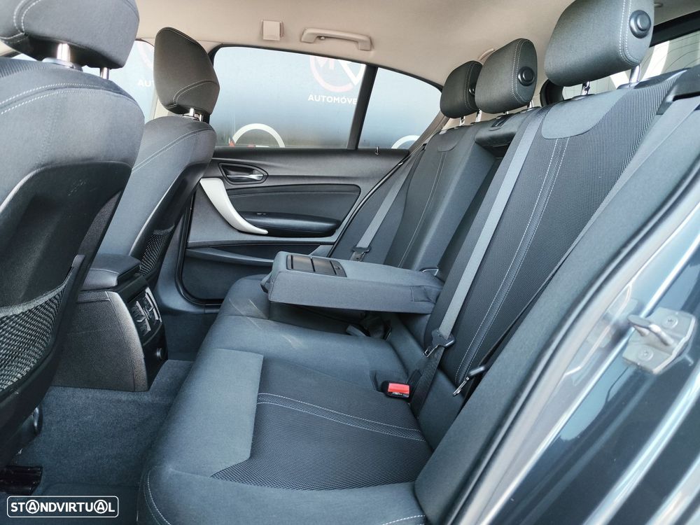 BMW 120 d xDrive Line Sport - 35
