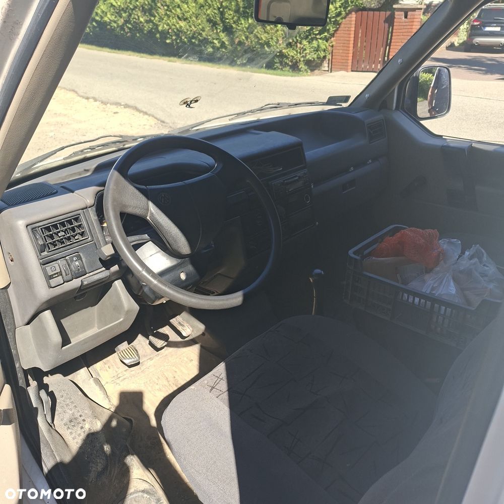 Volkswagen Transporter - 5