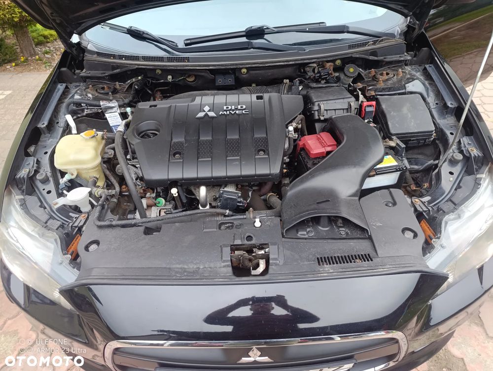 Mitsubishi Lancer - 11