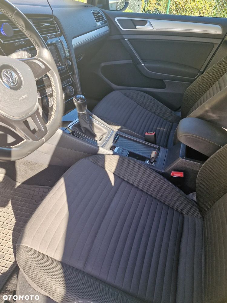 Volkswagen Golf 2.0 BlueTDI Cup - 8