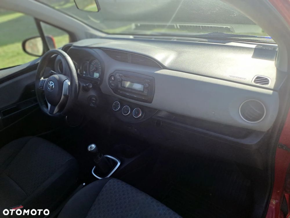 Toyota Yaris 1.0 Luna - 13