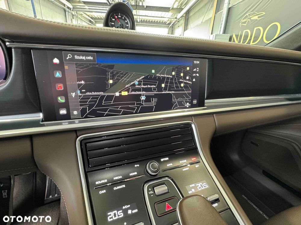 Porsche Panamera GTS - 18