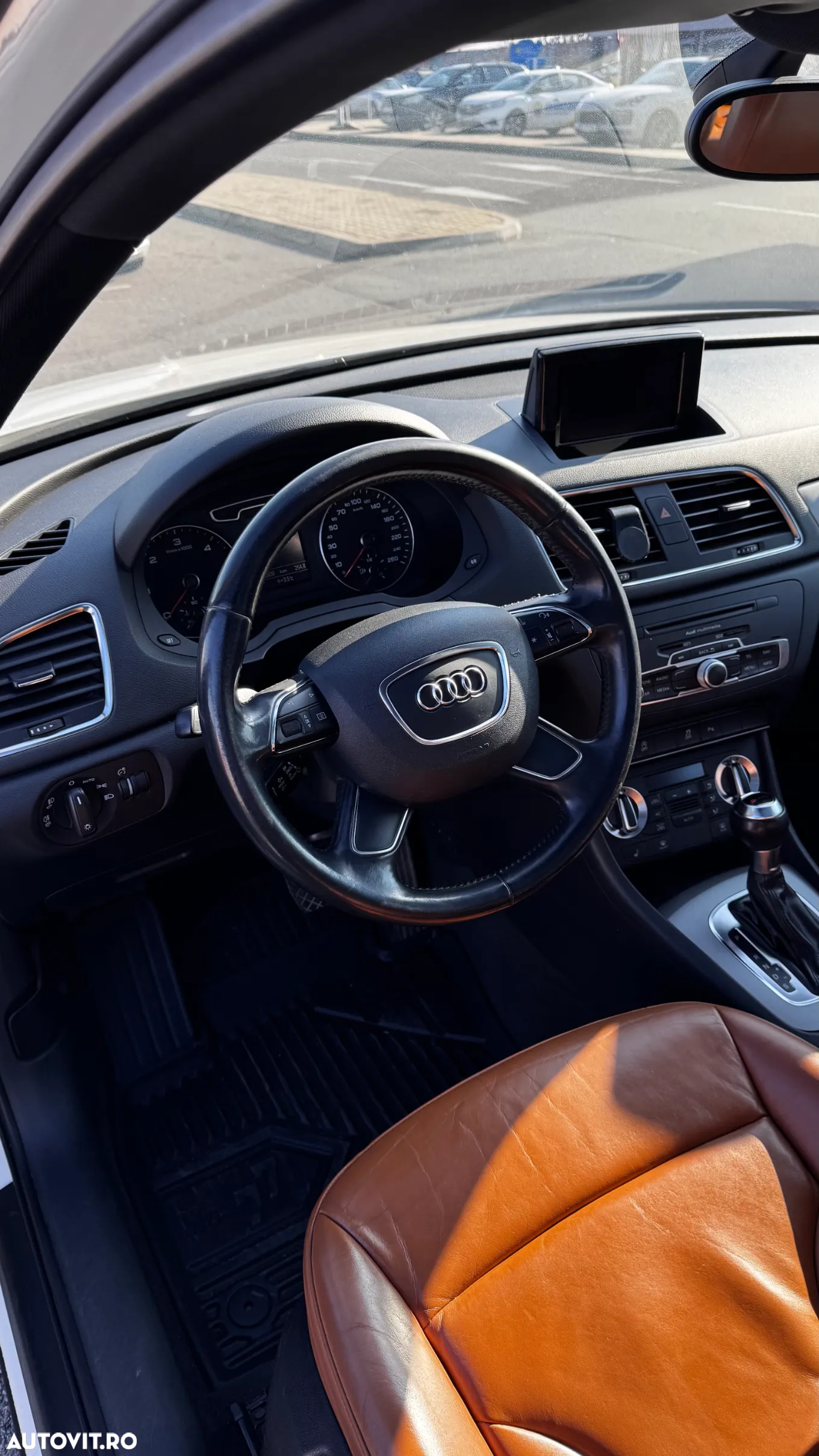 Audi Q3 2.0 TDI Quattro S tronic - 9