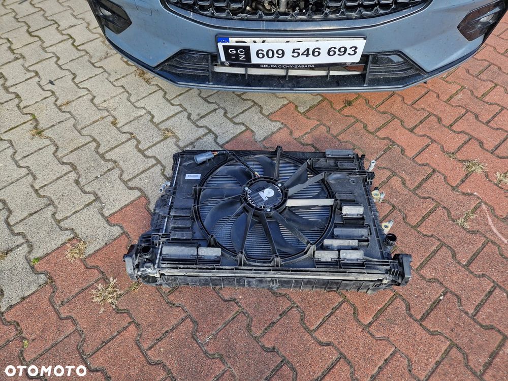 Volvo V60 B4 D Plus Dark - 22