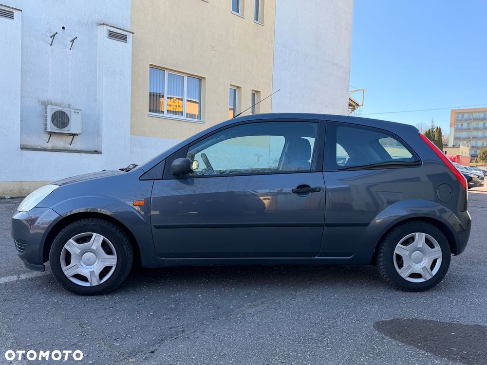 Ford Fiesta - 5