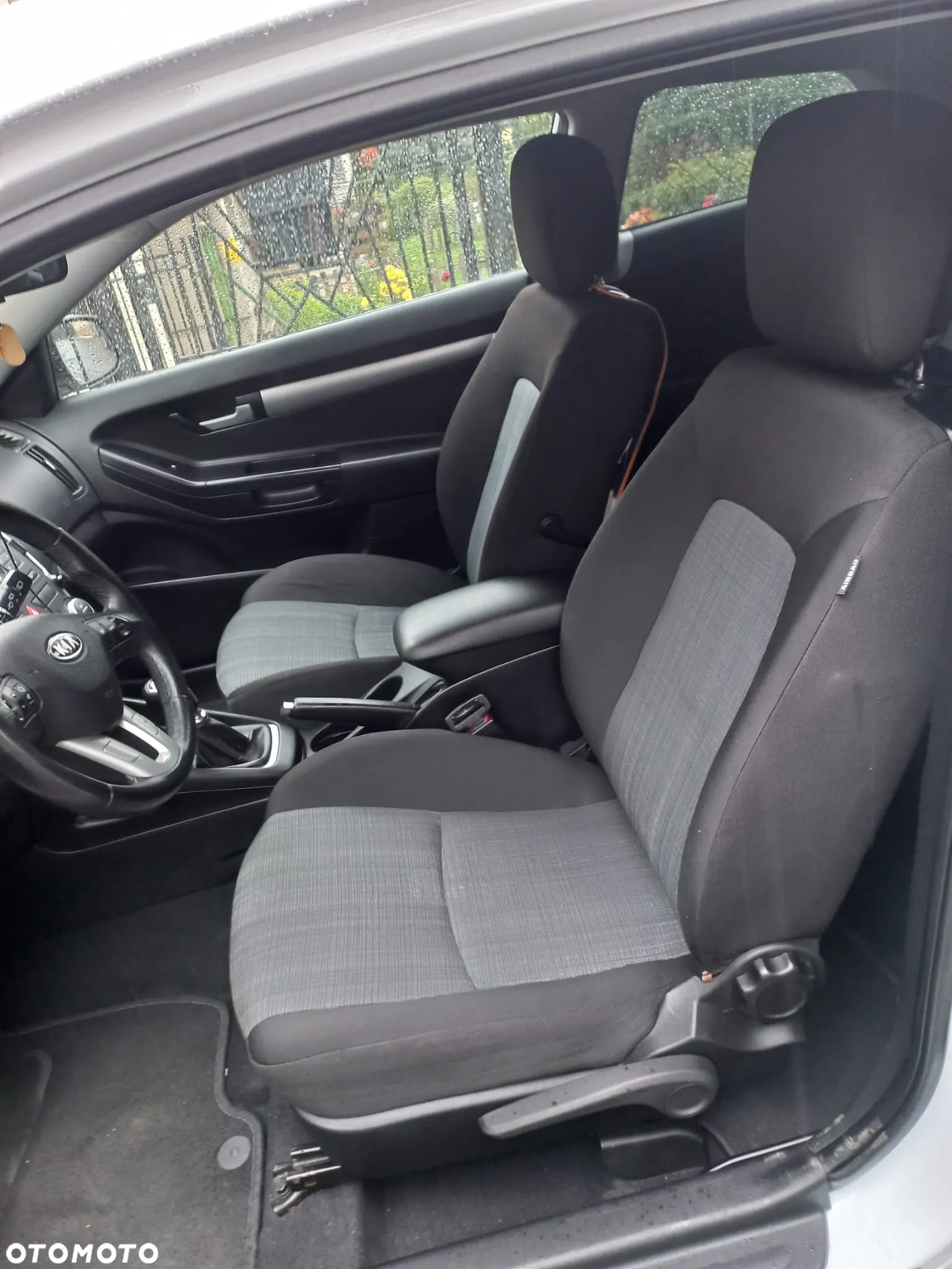 Kia Ceed - 12
