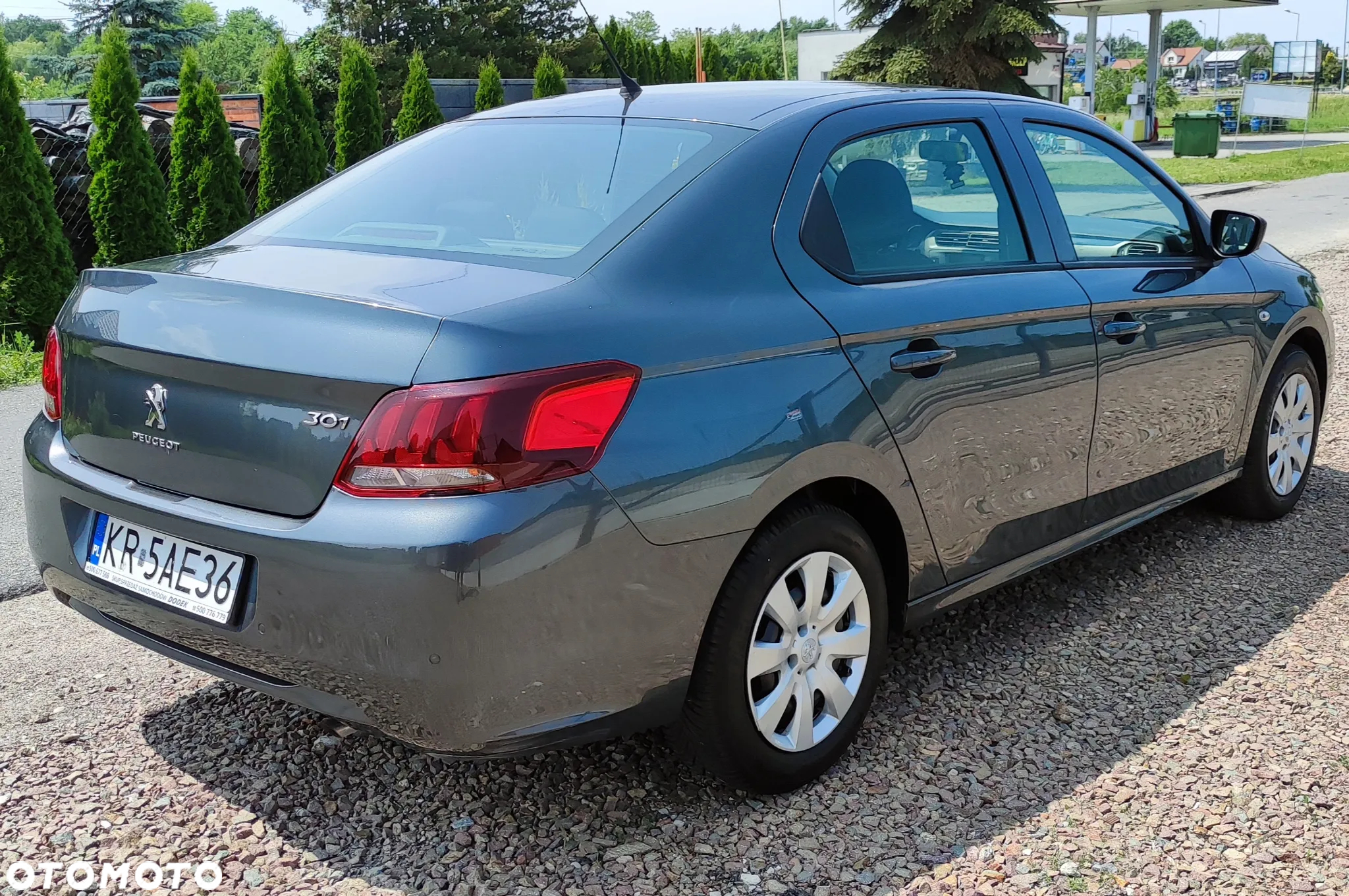 Peugeot 301 - 4