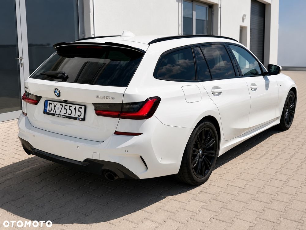BMW Seria 3 330e xDrive M Sport sport - 7