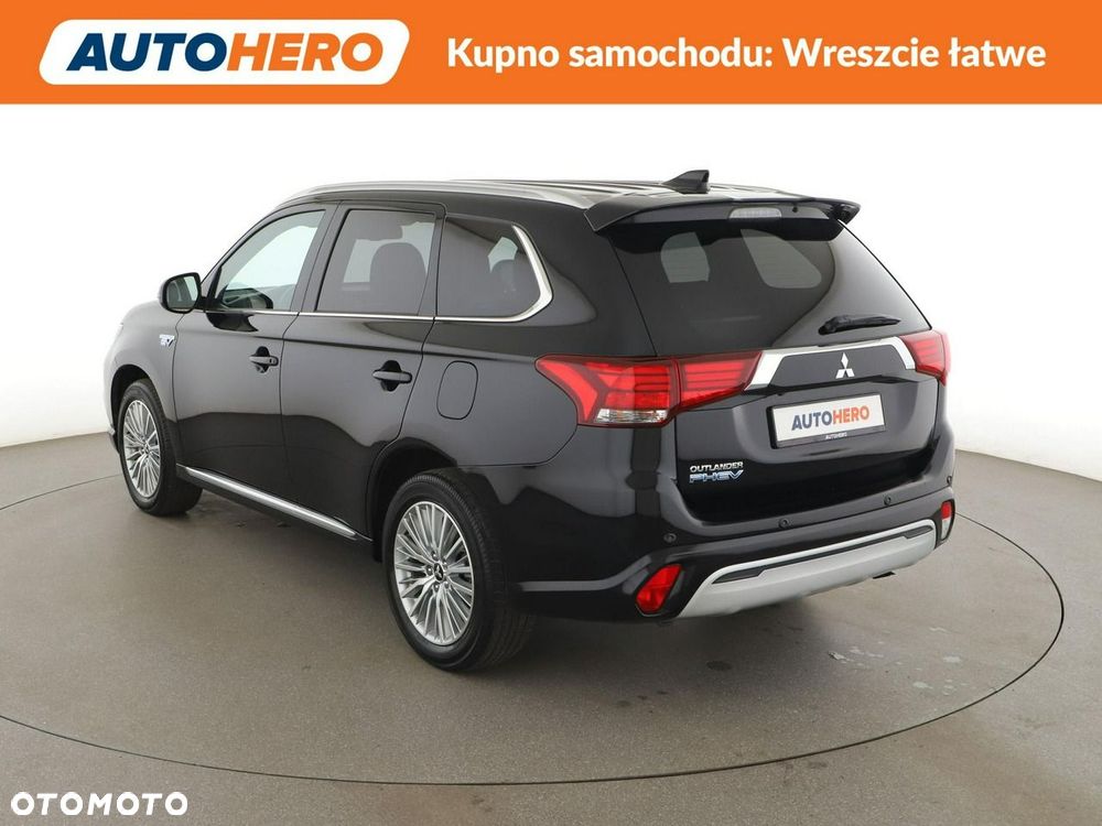 Mitsubishi Outlander 2.4 4WD Spirit+ - 5