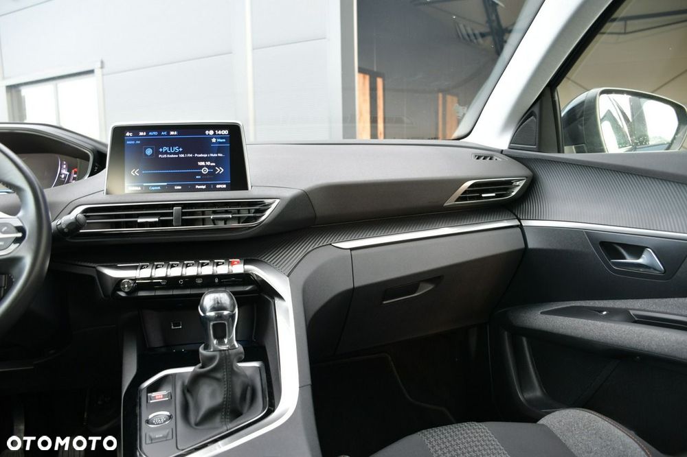 Peugeot 3008 1.2 PureTech Active Pack S&S - 18